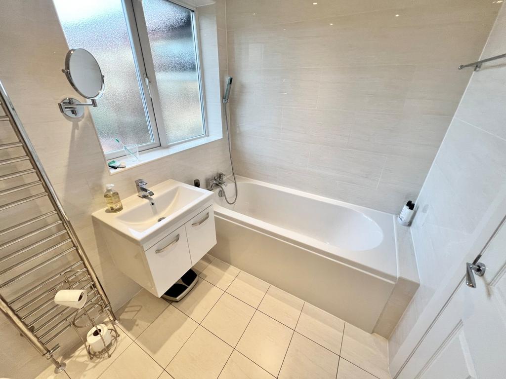 Picture No. 06