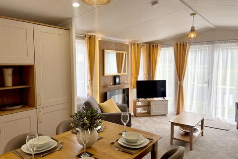 undefined, Two bed Sunseeker Spirit Country Caldecott Hall Country Park, Fritton NR31