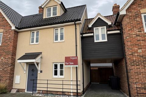 4 bedroom terraced house for sale, Rackham Court, Diss