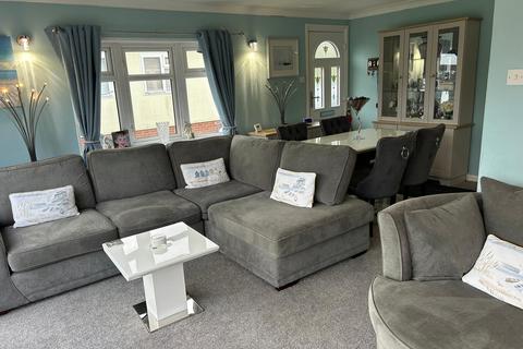 2 bedroom park home for sale, Lakeview 04 Hazelwood Holiday Park, Dawlish Warren EX7