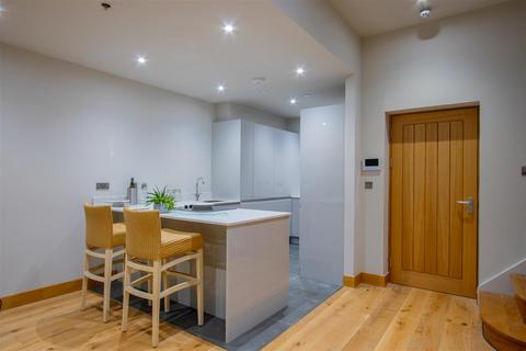 1 bedroom apartment for sale, Newport Road, Cardiff CF24