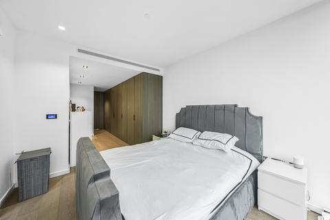 1 bedroom apartment to rent, 1 Park Drive, Canary Wharf E14
