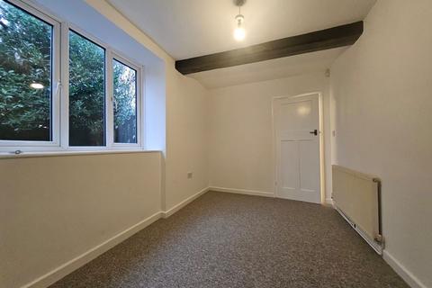 undefined, High Street, Leicester LE8