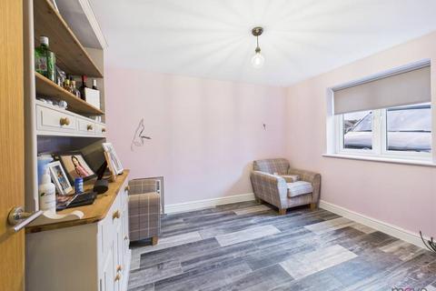 undefined, Cedar Road, Gloucester GL3