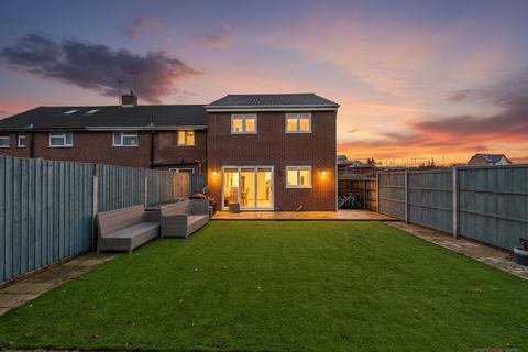 undefined, Cedar Road, Gloucester GL3