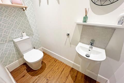22 Flanders Close, Burbage, Hinckley, LE10 2FN