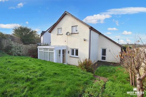 3 bedroom detached house for sale, Falcon Road, Haverfordwest