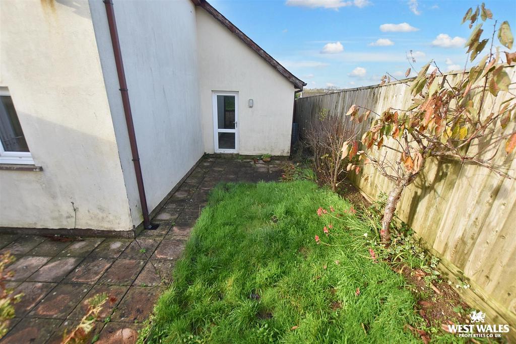 9 - 2025-11-13 T210302.929.jpg