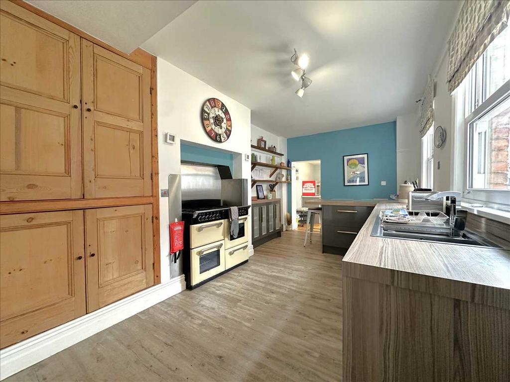Breakfast/Kitchen