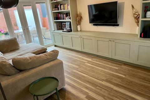 4 bedroom detached house for sale, Moore Gardens Close, Rothley, Leicester, LE7 7UQ