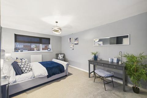 14 Chestnut Road, Bromsgrove, B61 8LY