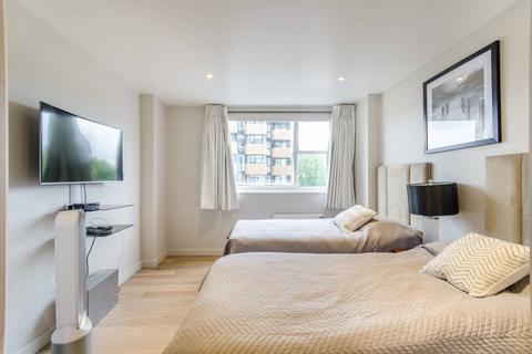3 bedroom flat to rent, St Johns Wood Road, St John's Wood, London, NW8