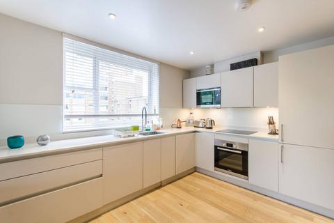 3 bedroom flat to rent, St Johns Wood Road, St John's Wood, London, NW8