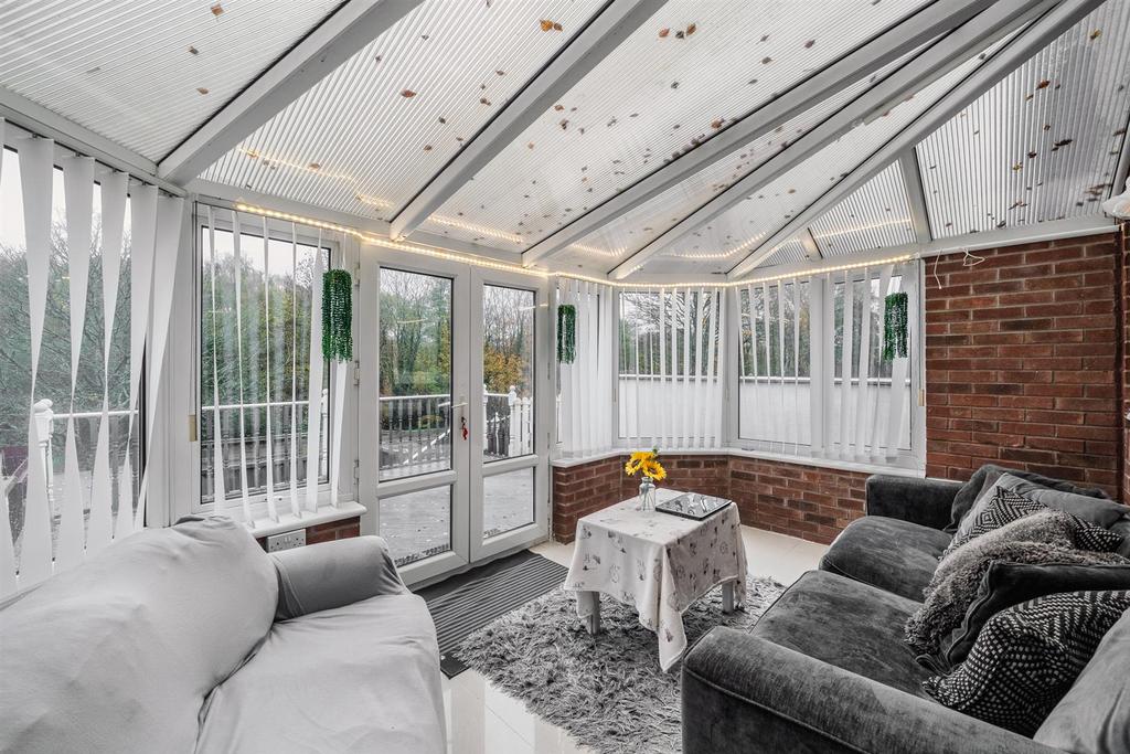 93 Bryn Milwr-12.jpg