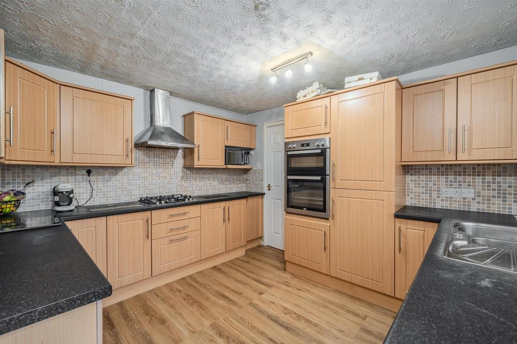 93 Bryn Milwr-14.jpg