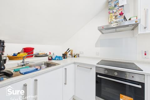 undefined, Ronald Court, Oakwood Road, Bricket Wood, St. Albans, Hertfordshire, AL2 3ET