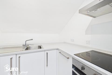 undefined, Ronald Court, Oakwood Road, Bricket Wood, St. Albans, Hertfordshire, AL2 3ET