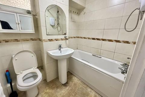 undefined, Altrincham Road, Manchester