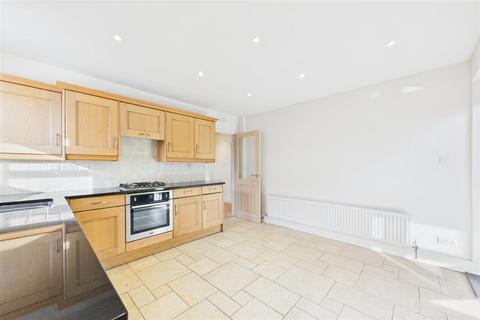 undefined, Woodlands, Winthorpe