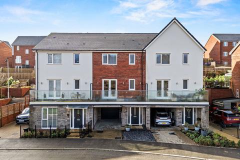 undefined, Ffordd Yr Olchfa, Swansea SA2