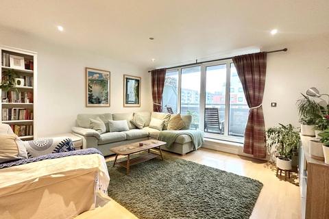2 bedroom apartment for sale, Wards Wharf Approach, London E16