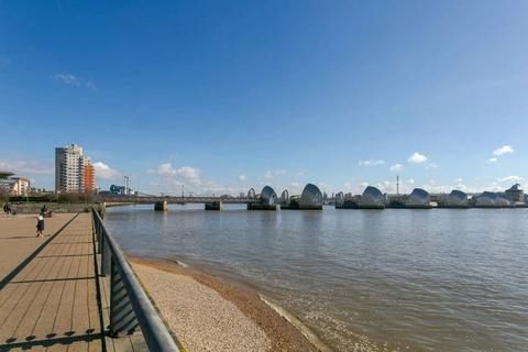 2 bedroom apartment for sale, Wards Wharf Approach, London E16
