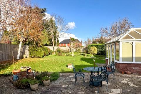 4 bedroom detached bungalow for sale, Britten Road, Penarth