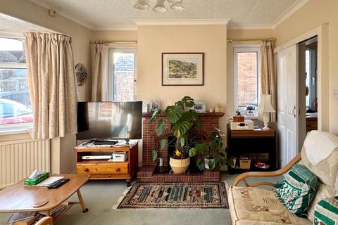 4 bedroom detached bungalow for sale, Britten Road, Penarth