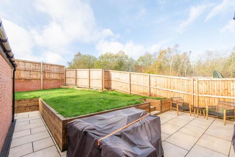 4 bedroom detached house for sale, Aster Road, Chesterfield S42