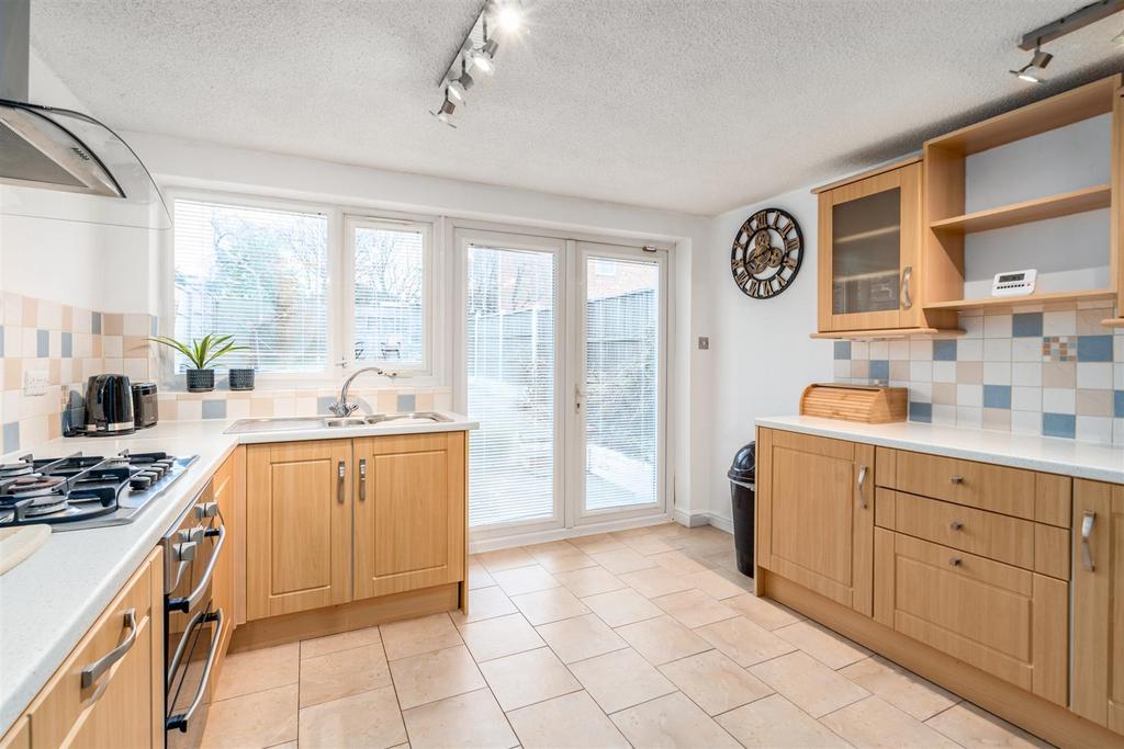 1 Wenworth Road-5 lo.jpg