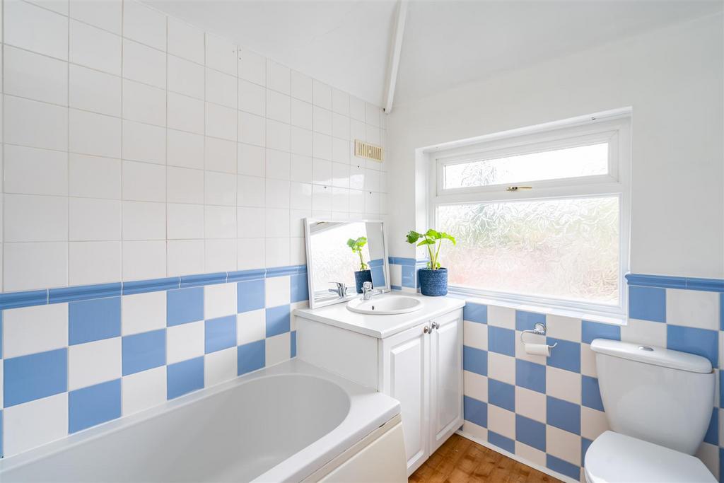 1 Wenworth Road-4 lo.jpg