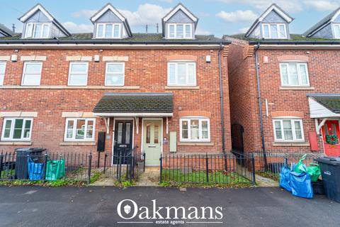 3 bedroom end of terrace house for sale, Stourbridge Road, Halesowen, West Midlands, B63