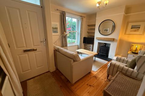 2 bedroom terraced house to rent, Naunton Lane, Cheltenham GL53