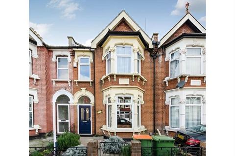 102 Second Avenue, London, E12 6EL