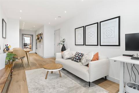 2 bedroom apartment for sale, Balham High Road, London, SW17