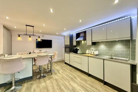 2 bedroom apartment for sale, Part Street, Southport PR8