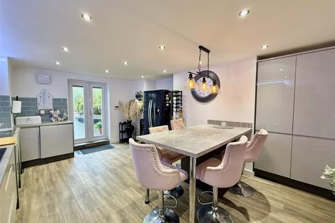 2 bedroom apartment for sale, Part Street, Southport PR8