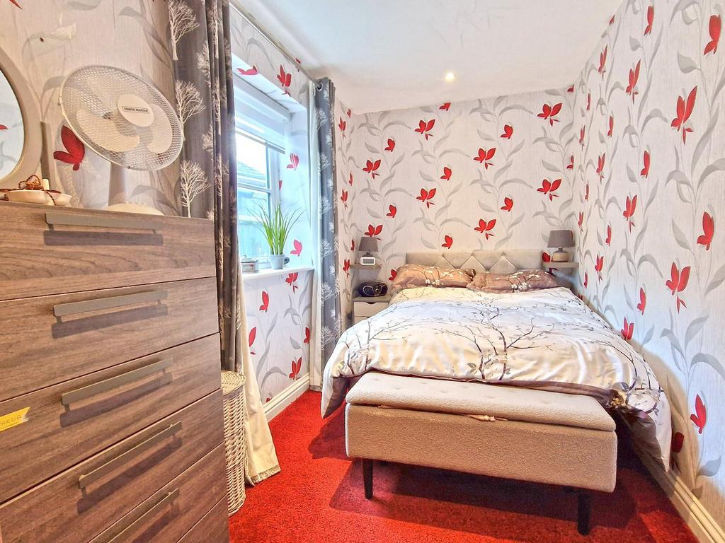 Bedroom 2.jpg