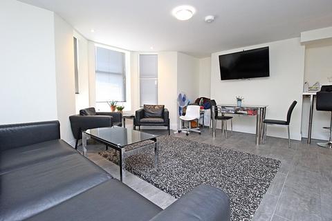 1 bedroom in a house share to rent, West Grove, Cardiff CF24
