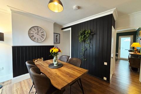 2 bedroom terraced house for sale, Warley Mount, Brentwood