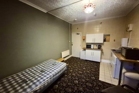 1 bedroom in a house share to rent, Albany Road, Earlsdon, Coventry