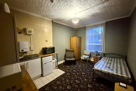 1 bedroom in a house share to rent, Albany Road, Earlsdon, Coventry