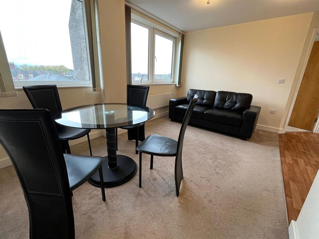 Living area.jpeg