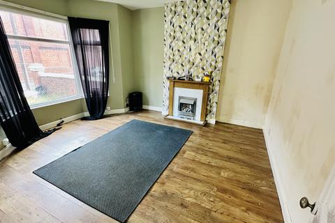 4 bedroom terraced house to rent - BEAUTIFUL 4 BED HOUSE | AVAILABLE NOW , Dudley DY2
