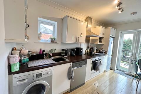 undefined, Winchester Road, Hampshire SO16