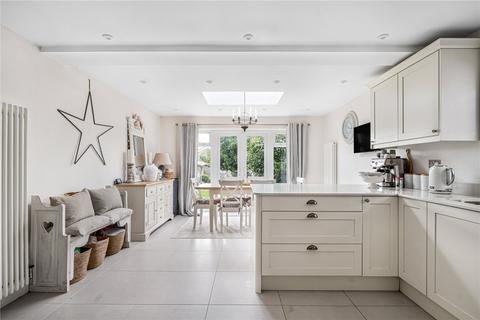 4 Brookview South, Coldwaltham, Pulborough, RH20 1LX