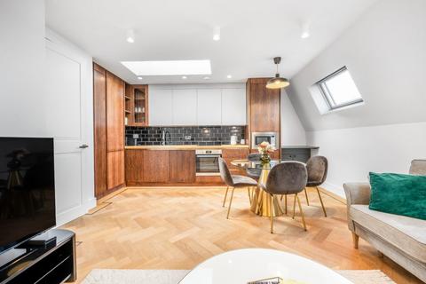 1 bedroom flat to rent, Lavender Hill, London SW11