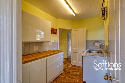 2 bedroom semi-detached house for sale, Lime Tree Avenue, Norwich, Norfolk