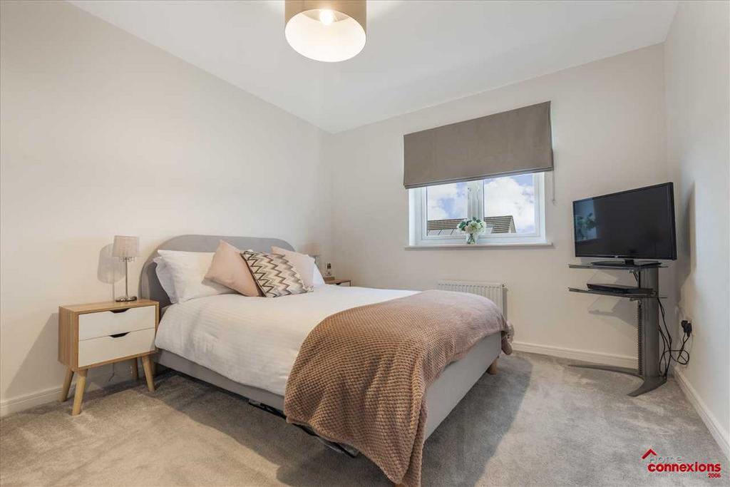 Bedroom Two (1)