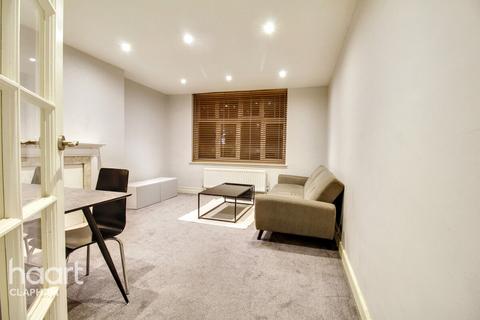 undefined, Kings Avenue, LONDON